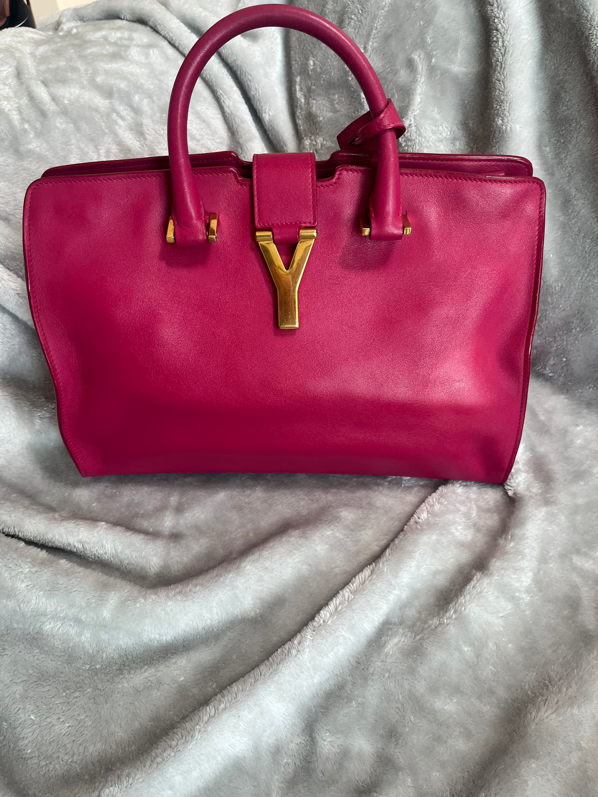 Yves Saint Laurent pre loved Tote Bag - Premium  from Ida Louise Boutique - Just $1006! Shop now at Ida Louise Boutique