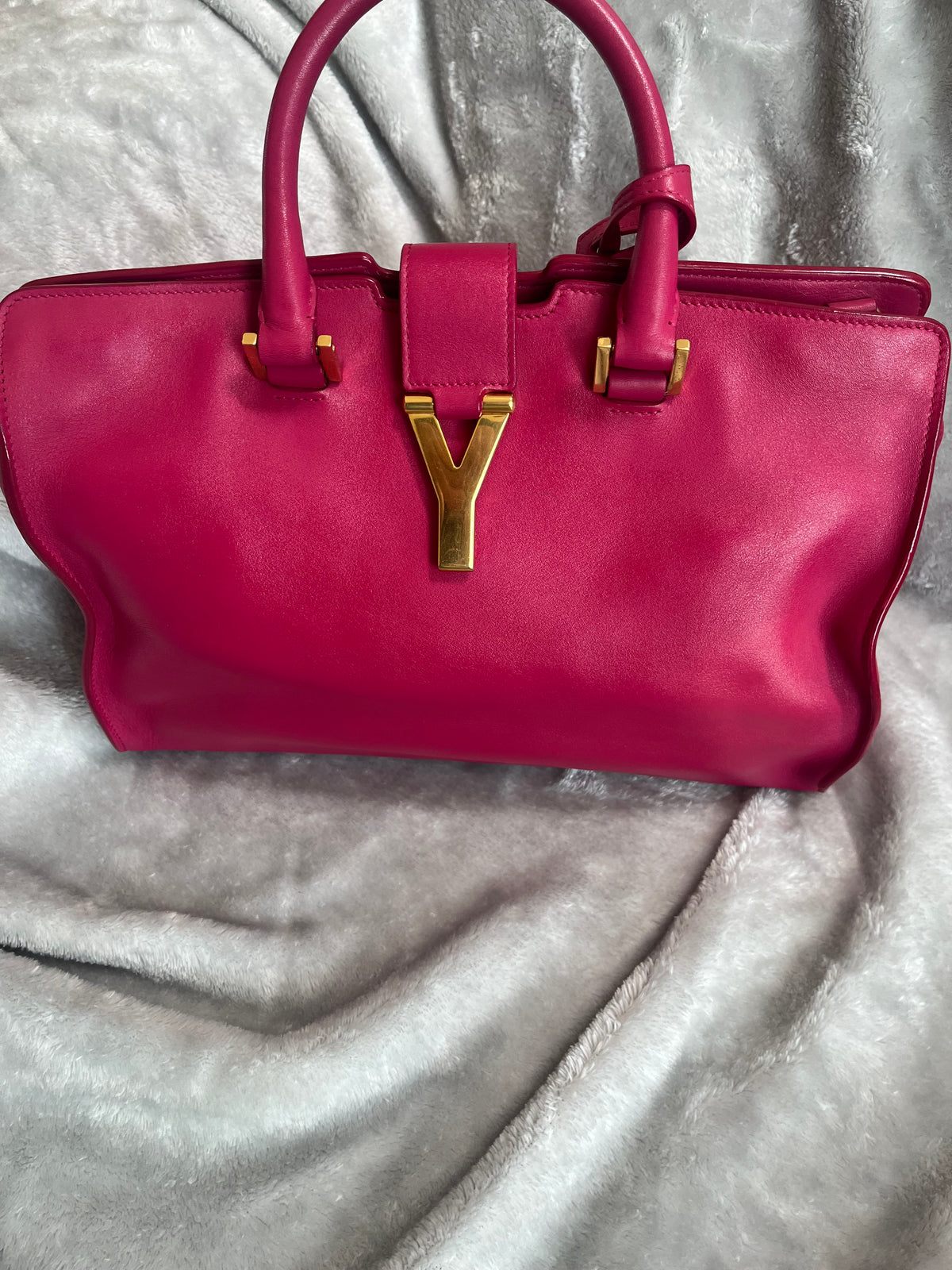 SAINT LAURENT -Preloved Small Classic Y Cabas Tote