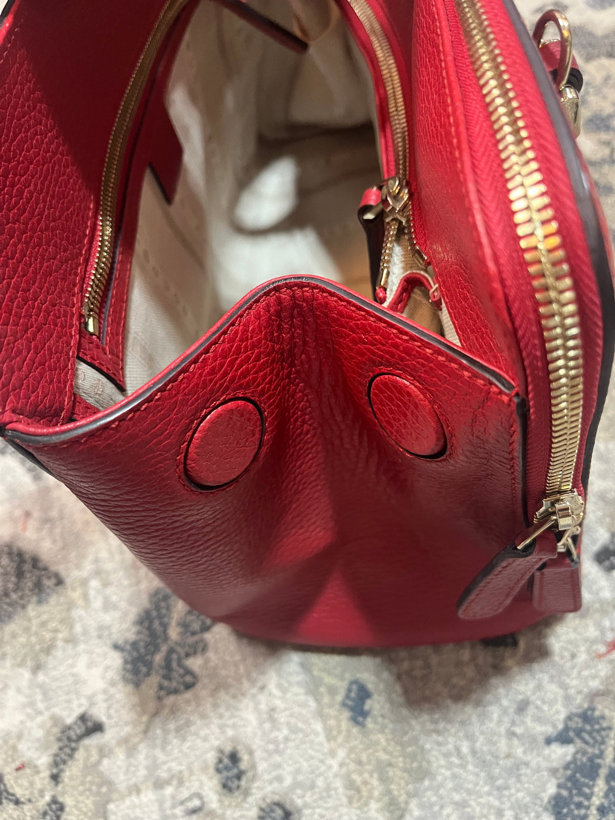 Gucci Structured Preloved Tote Bag - Premium  from Ida Louise Boutique - Just $688! Shop now at Ida Louise Boutique