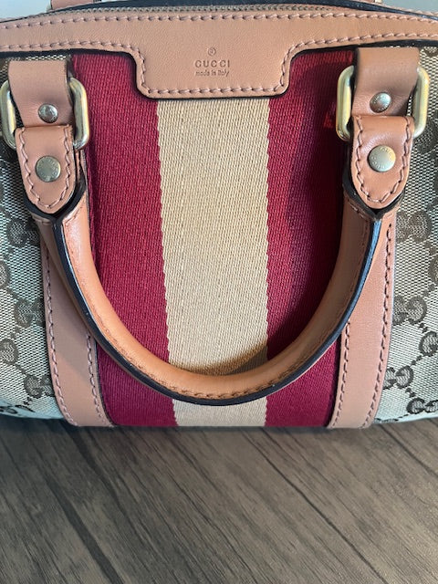 Sold-Gucci Boston Bag Preloved - Premium Handbag from Ida Louise Boutique - Just $825! Shop now at Ida Louise Boutique