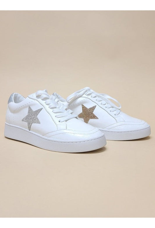 AUTUMN - Classic White Star Sneakers