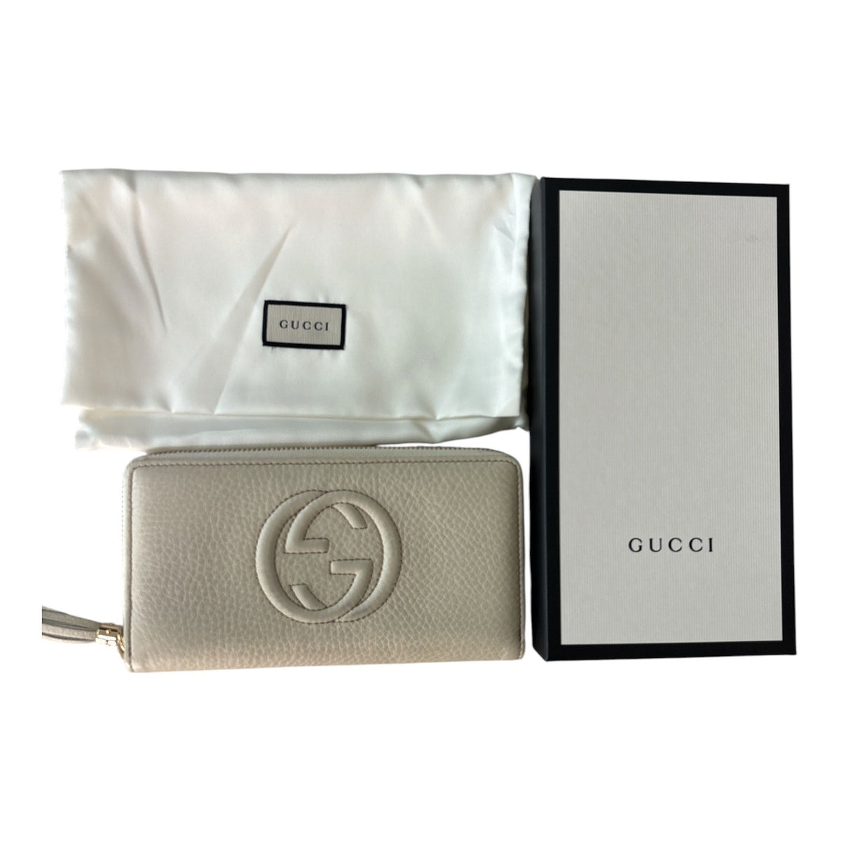 Gucci Pebbled Calfskin White SoHo Zippy Around wallet