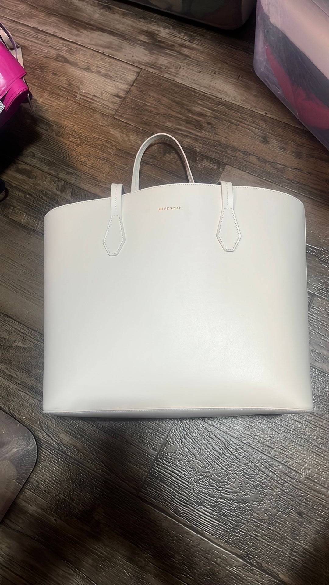 GIVENCHY ANTIGONA TOTE BAG