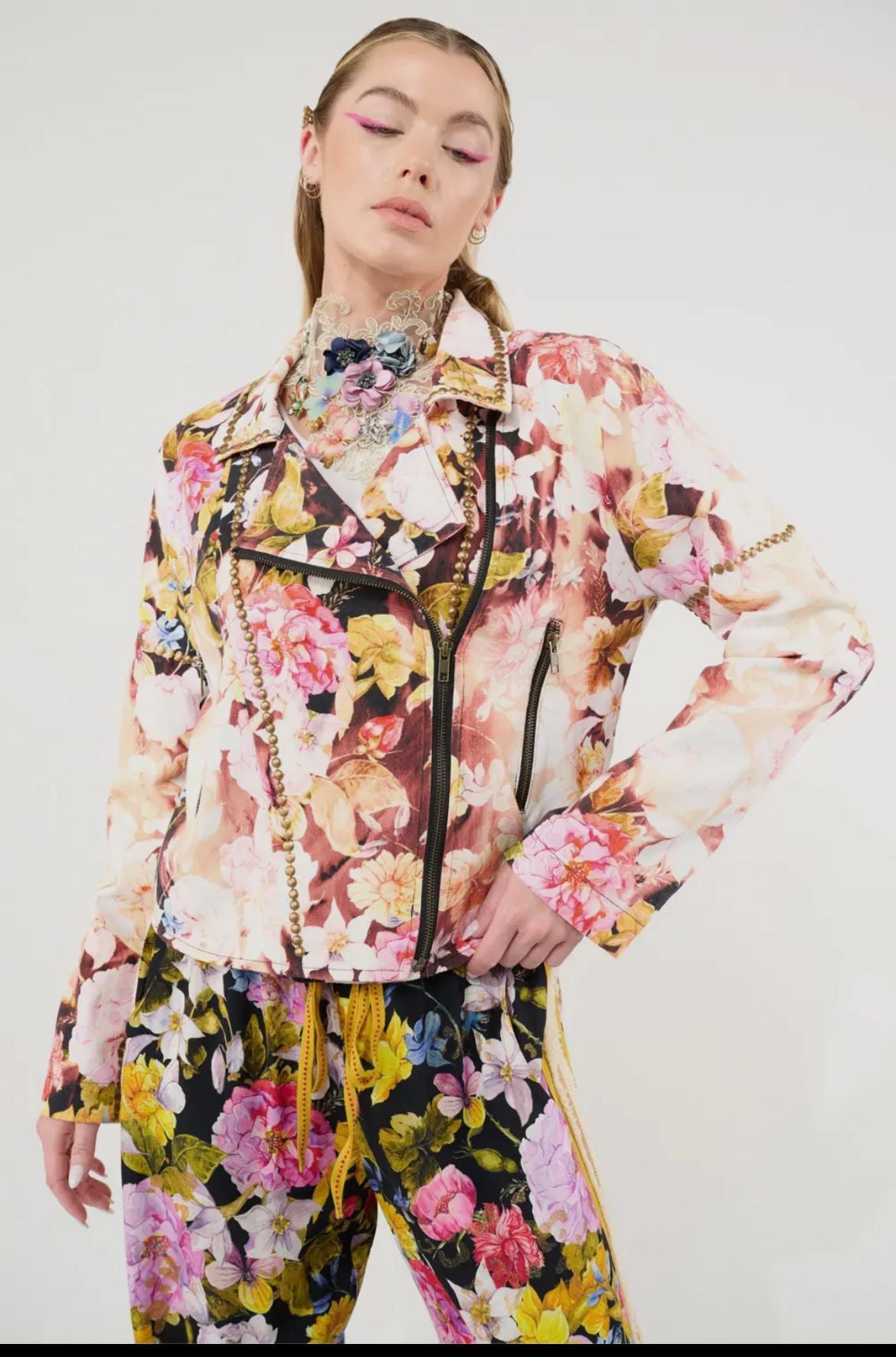 ARATTA BLACK FLORAL JACKET