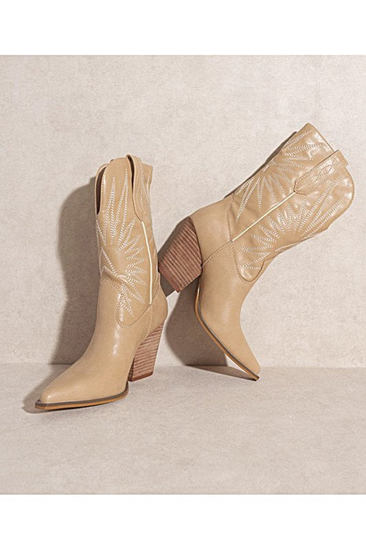 Emersyn Western Boots - Premium Cowboy Boots from Let's See Style - Just $90! Shop now at Ida Louise Boutique